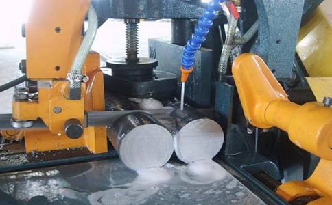 杨林尾镇卧式带锯床的送料方式有哪几种？